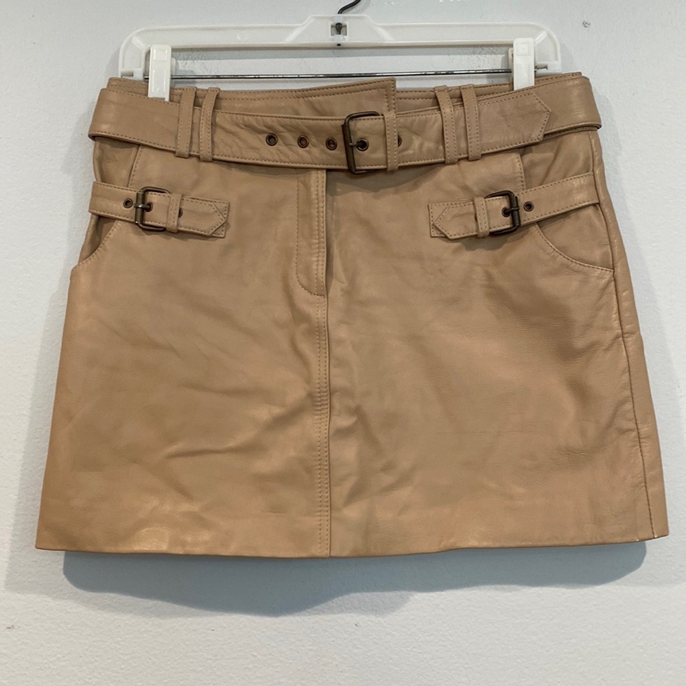 Jessie Della Femina Tan/Cream Colored Leather Skirt with Buckle Belt - Size 2